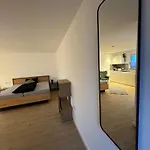 Apartamento Tee - Time - Und Kirsch - Kiste