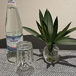Apartamento Tee - Time - Und Kirsch - Kiste