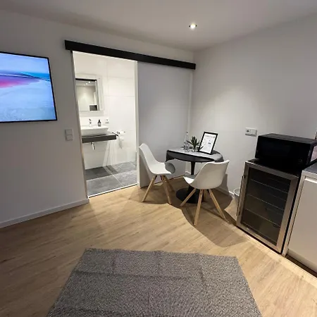 Apartamento Tee - Time - Und Kirsch - Kiste *